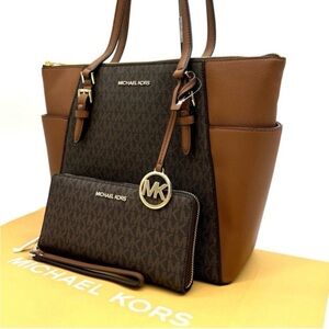 Michael Kors Large Charlotte Tote Bag & Continental Wallet Luggage Brown